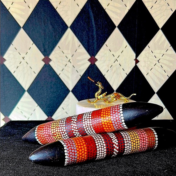 Handcrafted Aboriginal Clapping Sticks – Authentic & Beautifully Made - Picture 5 of 12